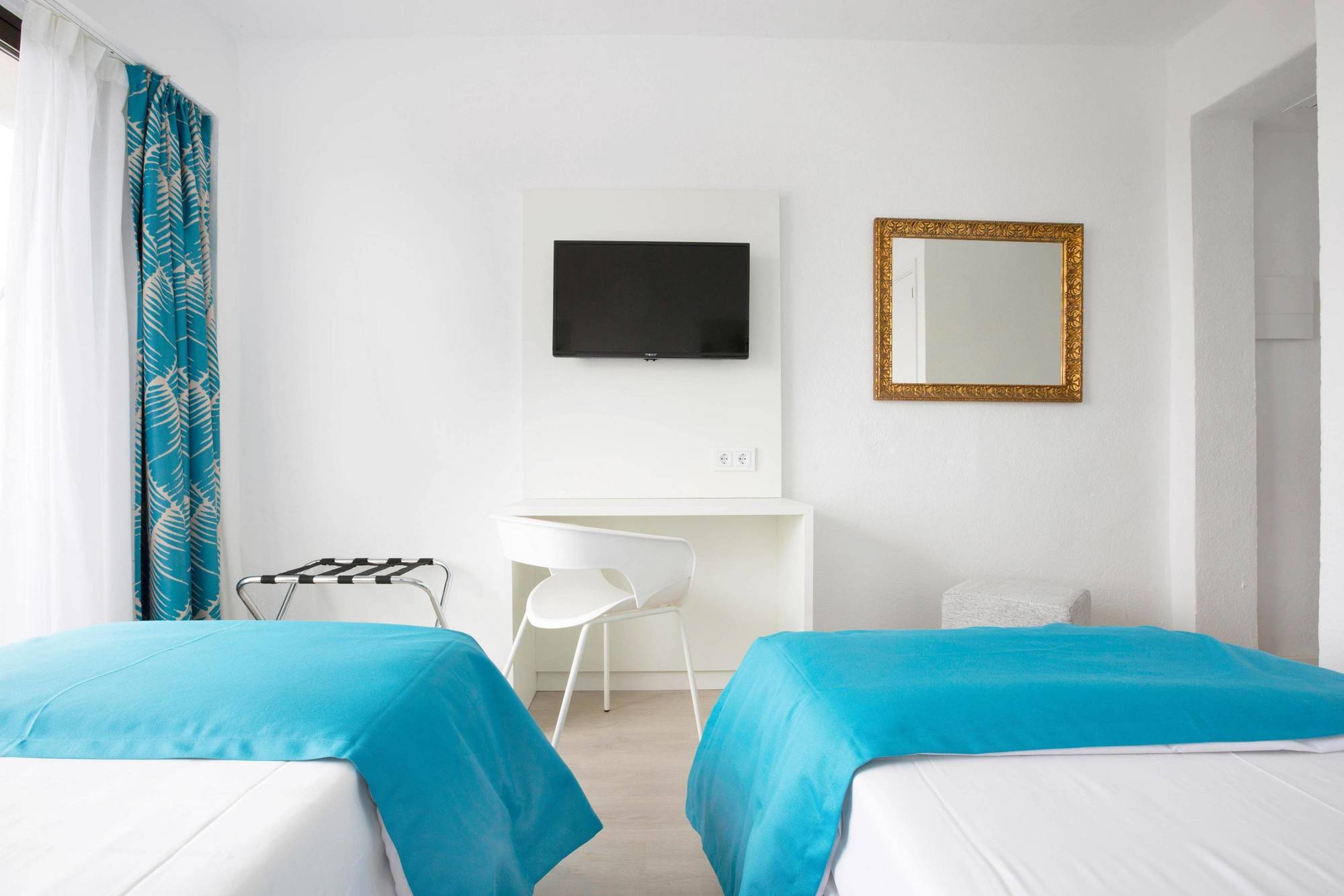 Отель Bluesea Arenal Tower Adults Only Эл Аренал Экстерьер фото